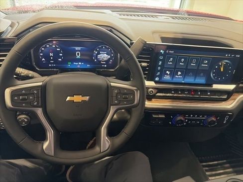 New 2026 Chevrolet Silverado 1500 LT AWD/4WD image 15