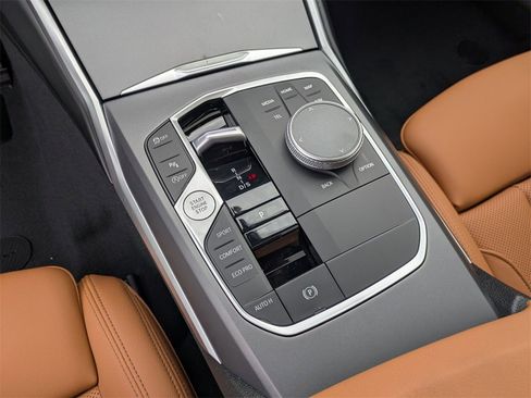 New 2025 BMW 230i Coupe w/ Convenience Package image 15