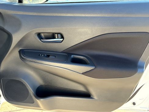 Certified 2022 Nissan Versa SV image 11