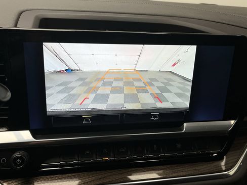 Certified 2023 Chevrolet Silverado 1500 LT image 6