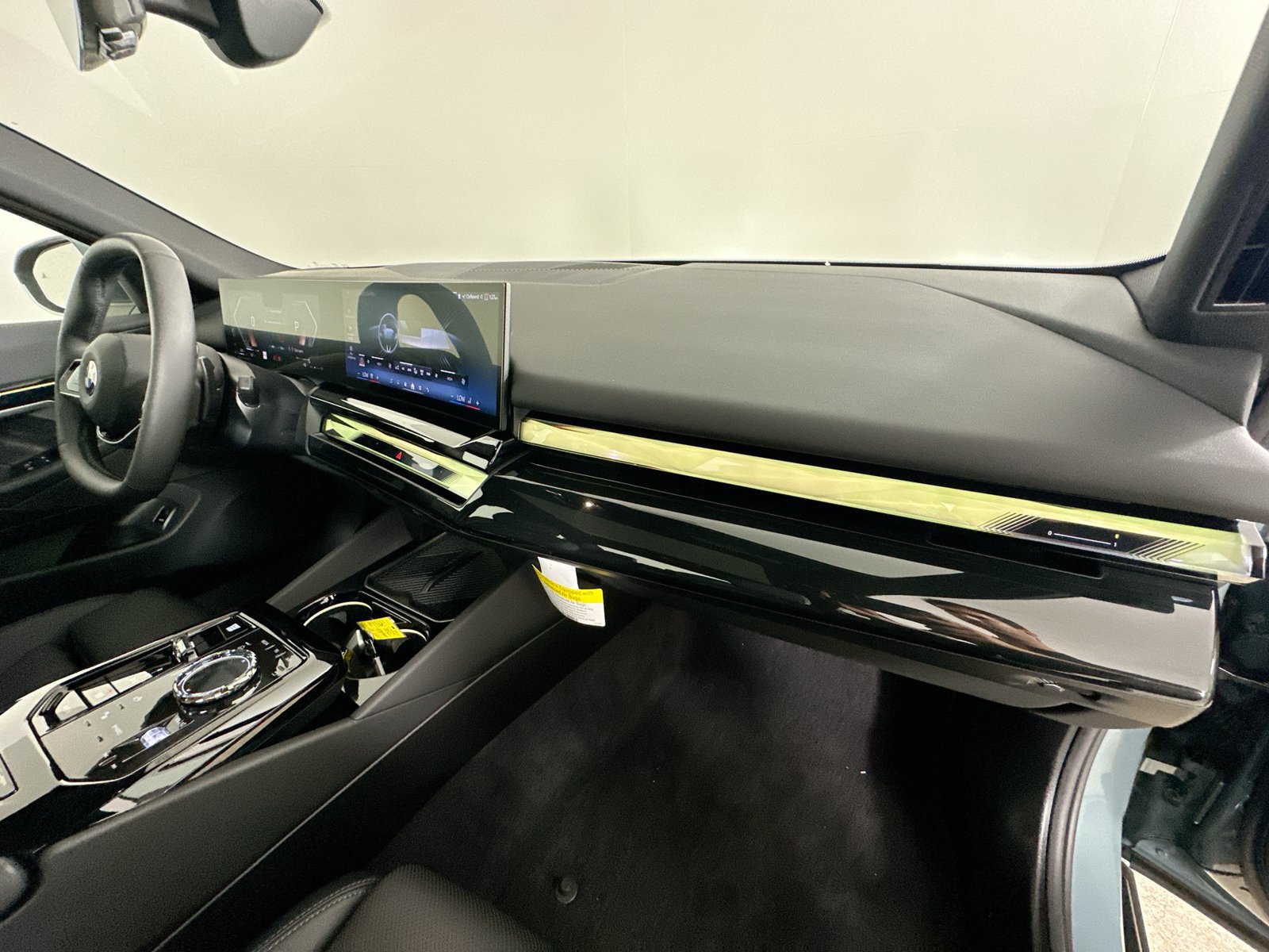 Used 2026 BMW 540i xDrive AWD/4WD image 46