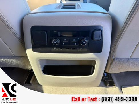 Used 2020 GMC Yukon XL Denali w/ Open Road Package image 12