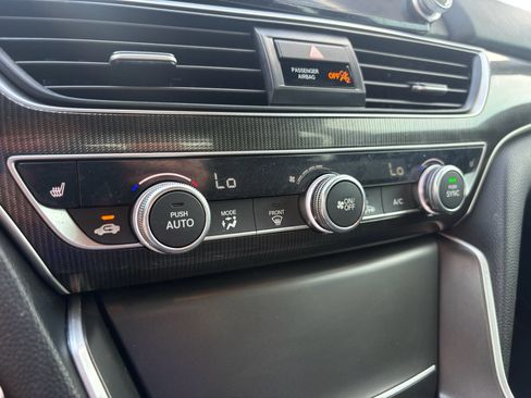 Certified 2022 Honda Accord Sport image 18