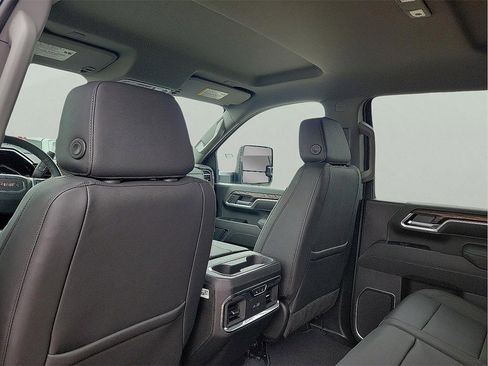 New 2026 GMC Sierra 2500 SLT w/ Texas SLT Premium Package image 12