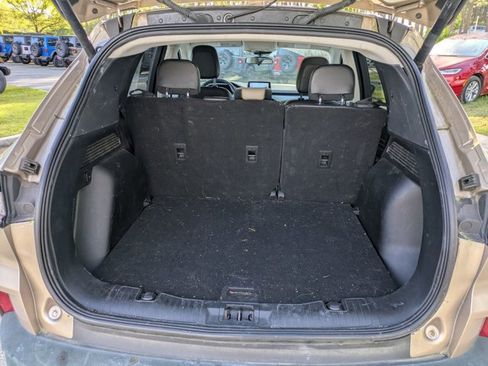 Used 2021 Ford Escape SEL image 6