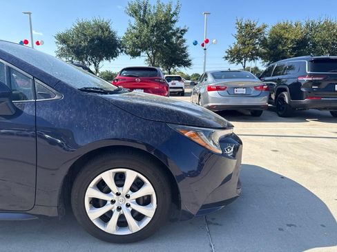 Used 2024 Toyota Corolla LE FWD image 17