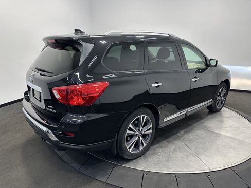 Used 2019 Nissan Pathfinder Platinum AWD/4WD image 7