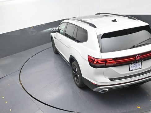 New 2026 Volkswagen Atlas Peak Edition AWD/4WD image 19
