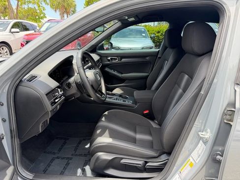 Used 2025 Honda Civic Sport image 11