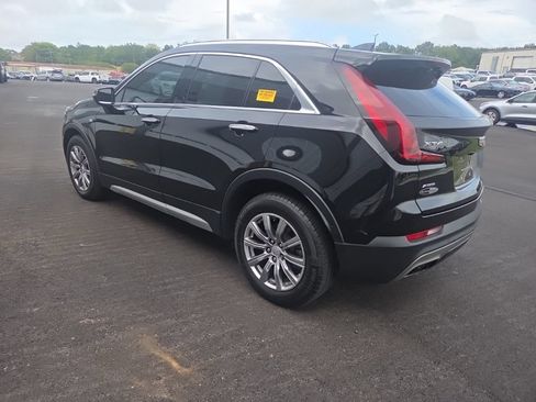 Used 2019 Cadillac XT4 Premium Luxury w/ Technology Package AWD/4WD image 8