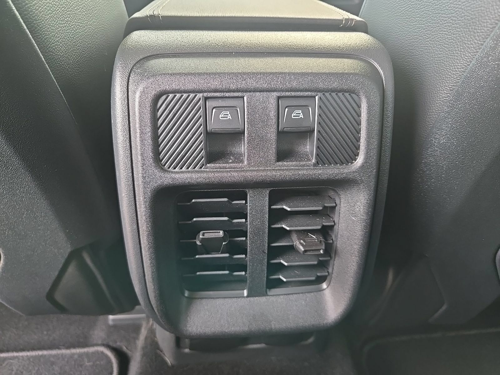 Used 2025 Ford Bronco Badlands AWD/4WD image 26