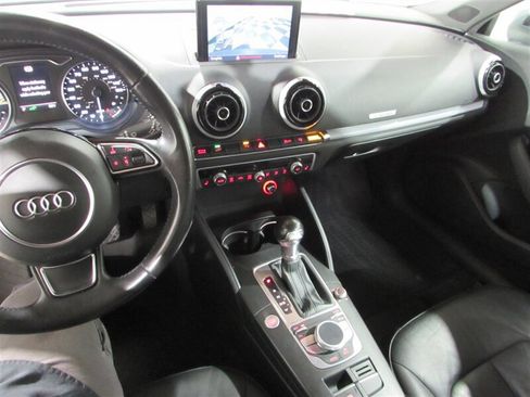 Used 2016 Audi A3 e-tron Premium Plus w/ Premium Plus Package image 37