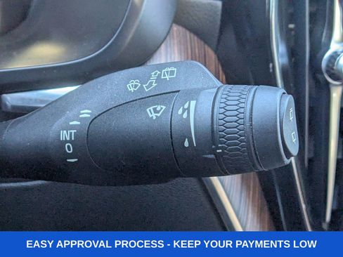 Used 2021 Volvo XC60 T5 Inscription w/ Protection Package Premier image 37