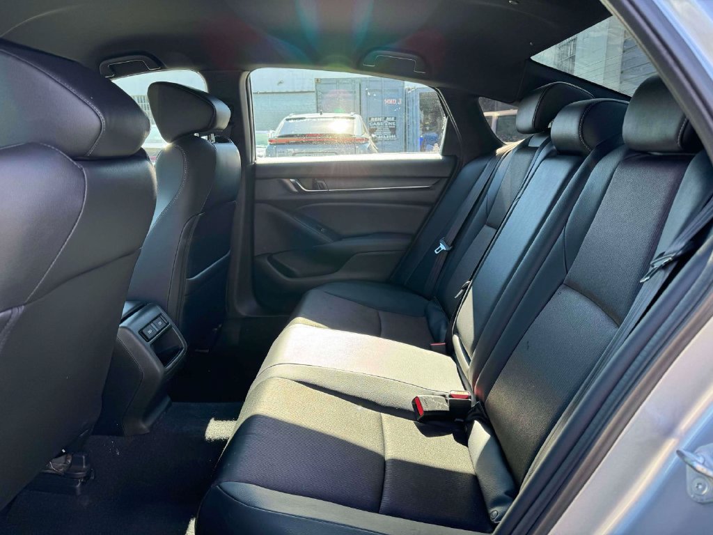 Used 2021 Honda Accord Sport image 13