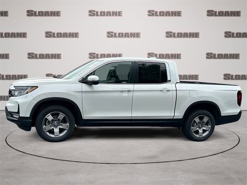 New 2025 Honda Ridgeline RTL image 2
