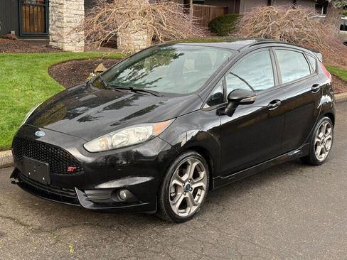 Used 2018 Ford Fiesta ST image 1