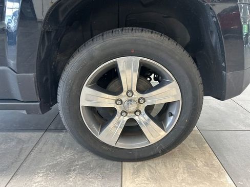Used 2017 Jeep Patriot High Altitude FWD image 6