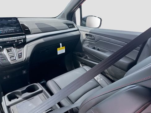 New 2026 Honda Odyssey Sport-L image 18
