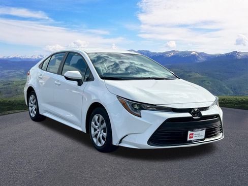 Certified 2024 Toyota Corolla LE FWD image 8