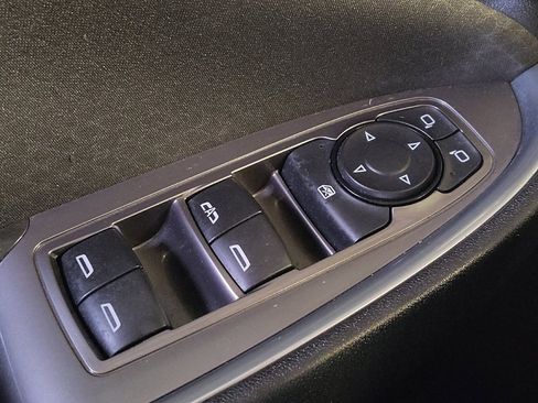 Used 2020 Chevrolet Malibu LT FWD image 27
