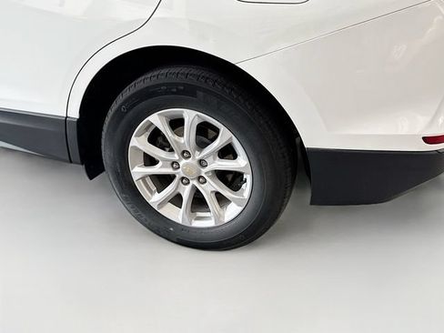 Used 2021 Chevrolet Equinox LS FWD image 29