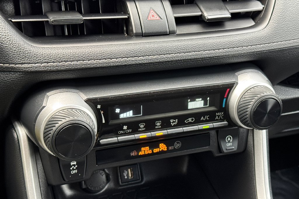 Certified 2024 Toyota RAV4 LE FWD image 19