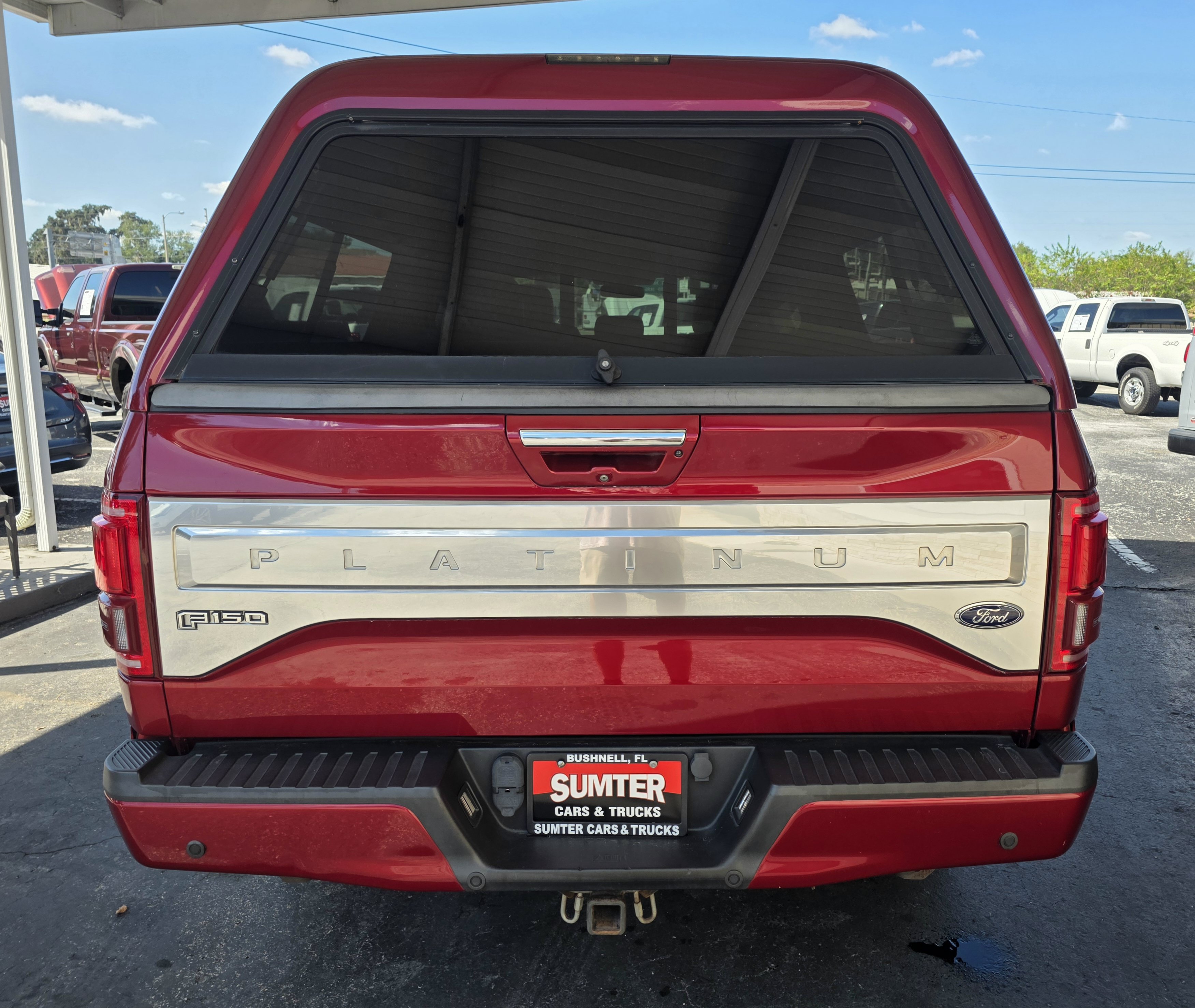 Used 2017 Ford F150 Platinum w/ Equipment Group 701A Luxury AWD/4WD image 5