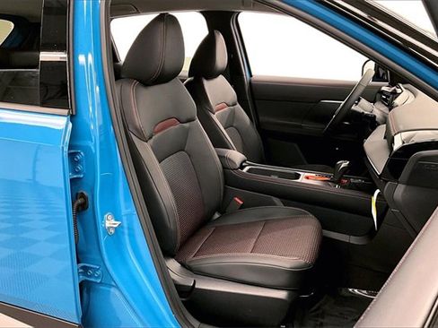 New 2025 Nissan Kicks SR w/ Illumination Package image 34