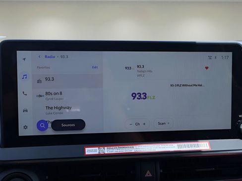 New 2026 Toyota Prius Plug-In Hybrid FWD image 21
