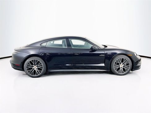 New 2026 Porsche Taycan image 8