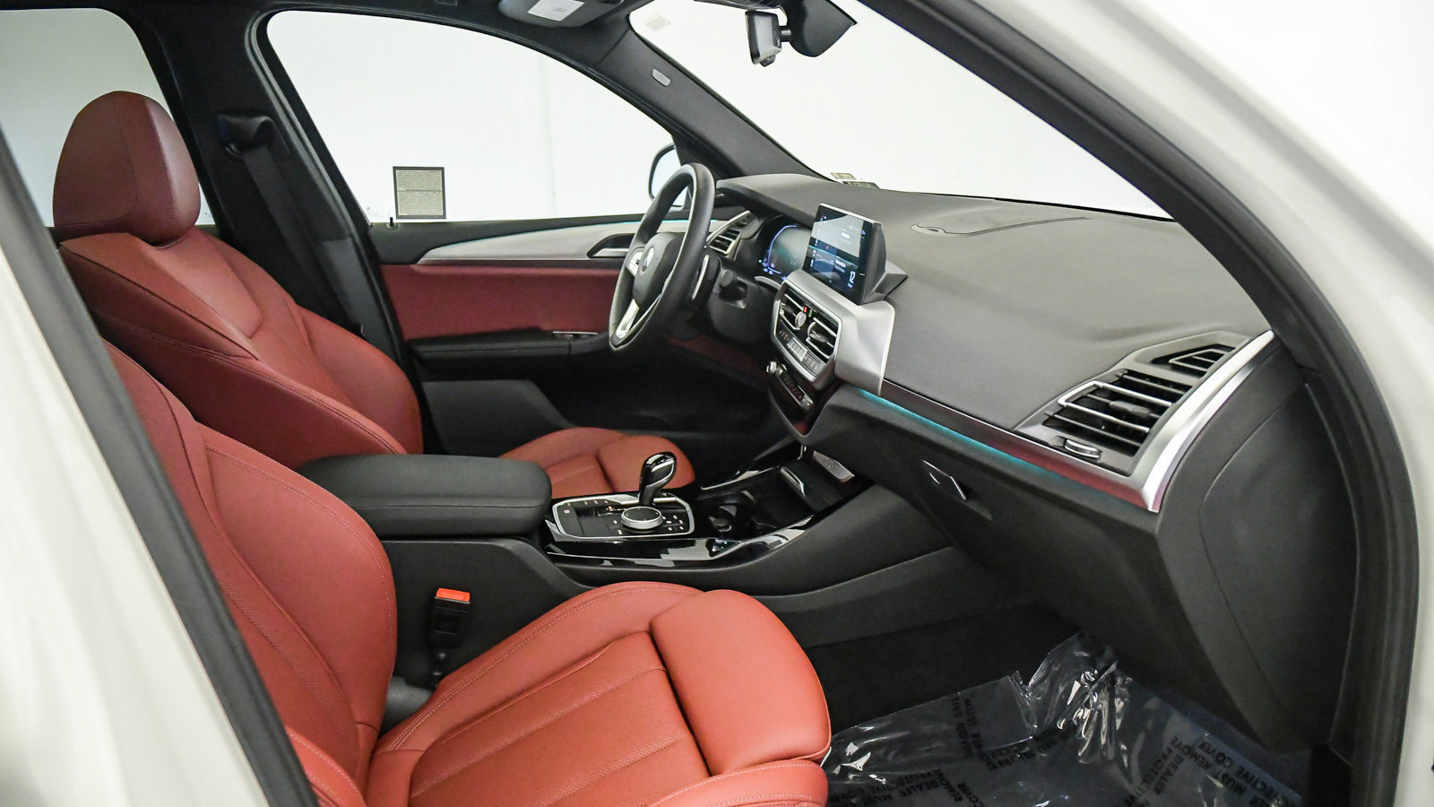 Certified 2024 BMW X3 sDrive30i w/ Convenience Package RWD image 16