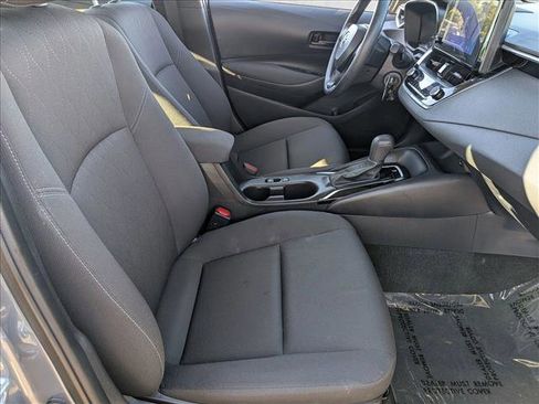 Used 2024 Toyota Corolla LE FWD image 25