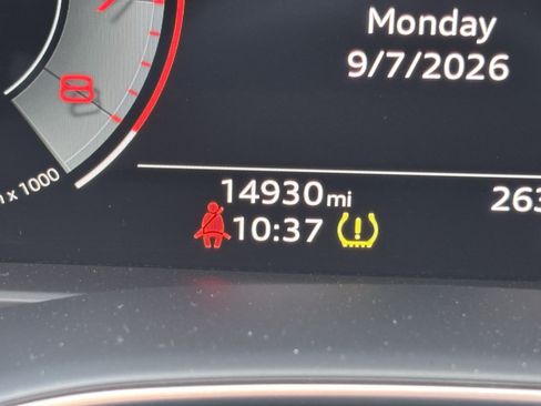 Used 2025 Audi Q8 Premium Plus AWD/4WD image 24