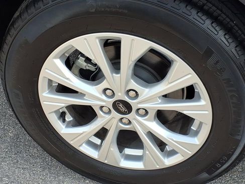 Certified 2025 Ford Escape Active image 6