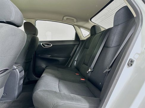 Used 2014 Nissan Sentra SR w/ SR Driver Package image 19