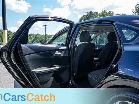 Used 2019 Kia Forte LXS FWD image 32