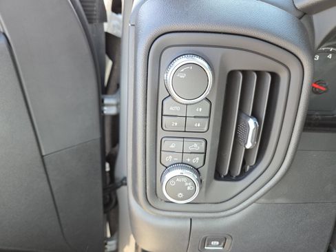 New 2026 GMC Sierra 1500 Pro w/ Pro Value Package AWD/4WD image 4