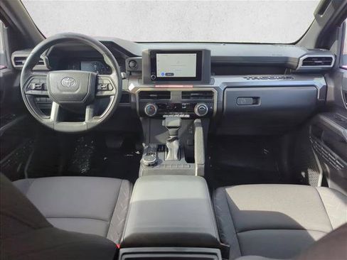 Certified 2025 Toyota Tacoma SR5 image 21