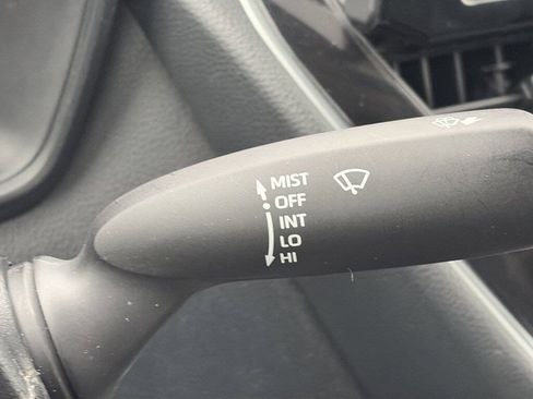 Used 2023 Toyota Corolla LE image 19