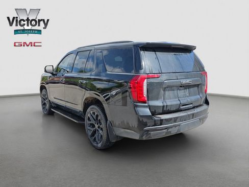 Used 2021 GMC Yukon SLT w/ SLT Premium Package AWD/4WD image 15