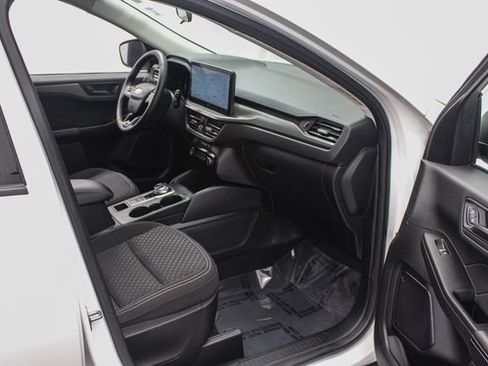 Used 2023 Ford Escape Active w/ Tech Pack #1 AWD/4WD image 21