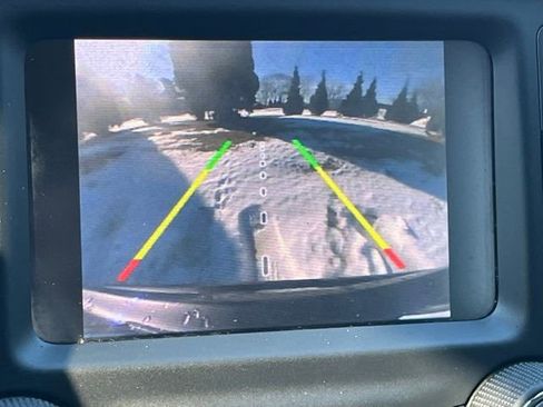 Used 2018 Jeep Compass Altitude image 16