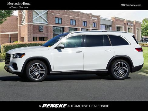 Certified 2025 Mercedes-Benz GLS 450 4MATIC image 1