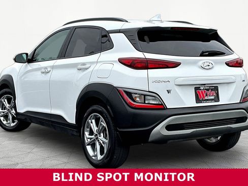 Used 2022 Hyundai Kona SEL image 4