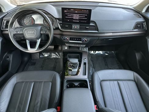 Used 2023 Audi Q5 2.0T Premium image 3
