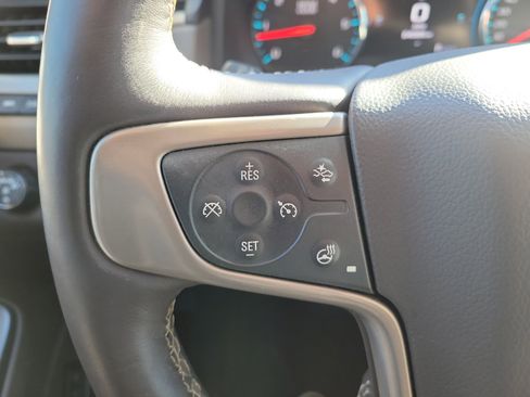 Used 2017 GMC Yukon Denali w/ Open Road Package image 30