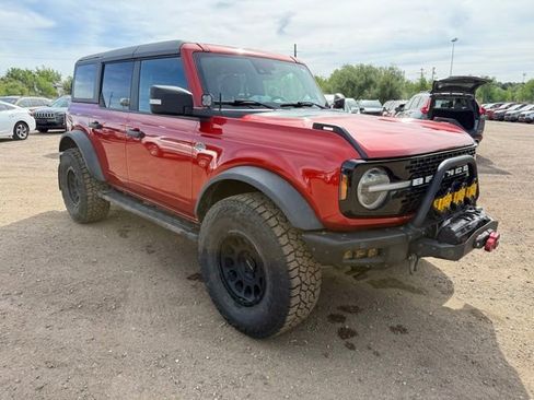 Used 2023 Ford Bronco Wildtrak AWD/4WD image 8