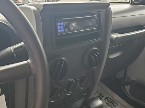 Used 2007 Jeep Wrangler X AWD/4WD image 15