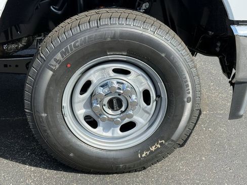 New 2026 Ford F350 XL AWD/4WD image 9