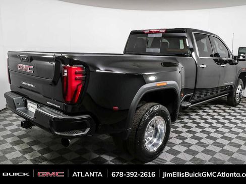 New 2026 GMC Sierra 3500 Denali w/ Denali Reserve Package AWD/4WD image 3